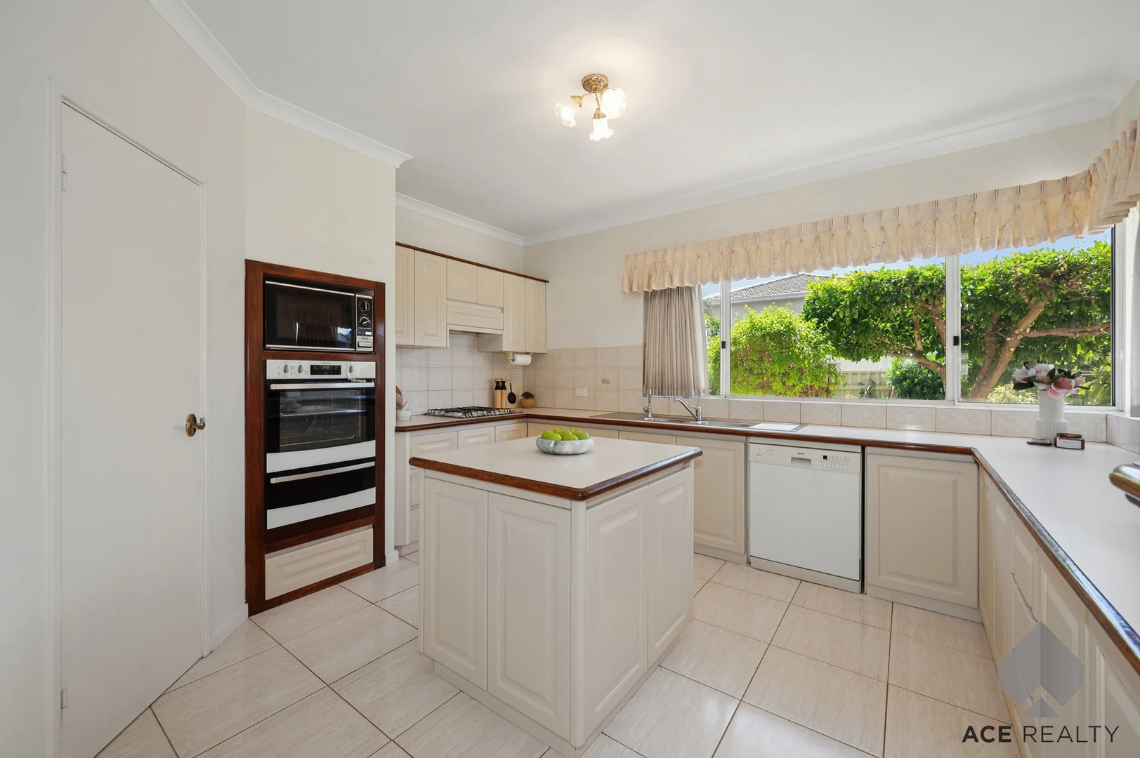 Additional image 9 of 49 Le Souef Drive, Kardinya WA 6163