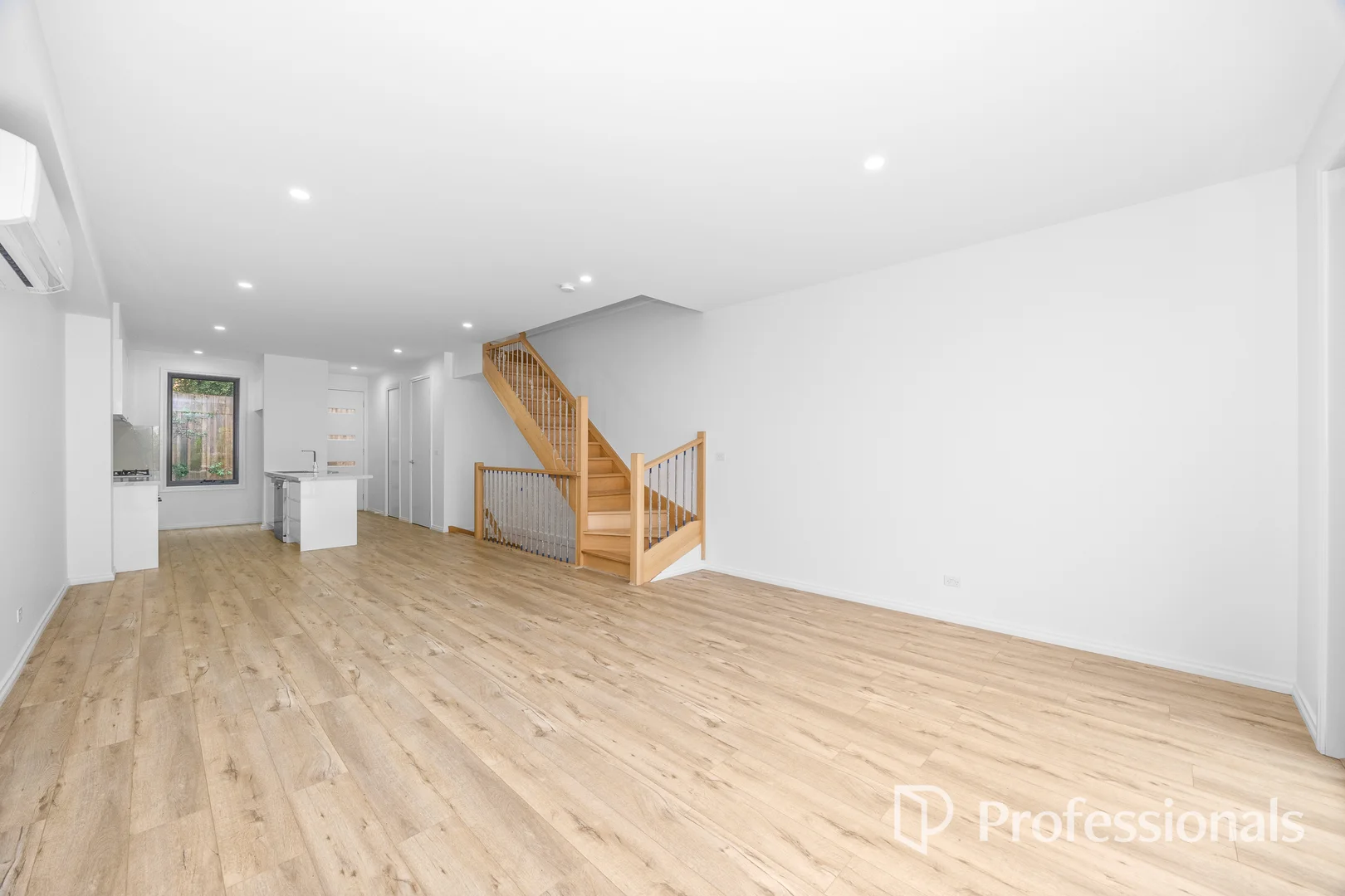Additional image 3 of 4/26 Bordeaux Street, Doncaster VIC 3108