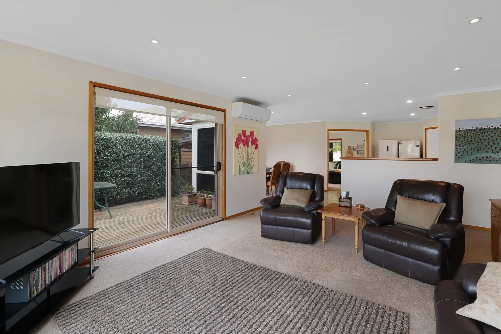 Additional image 9 of 2 Scarlett Close, Leongatha VIC 3953