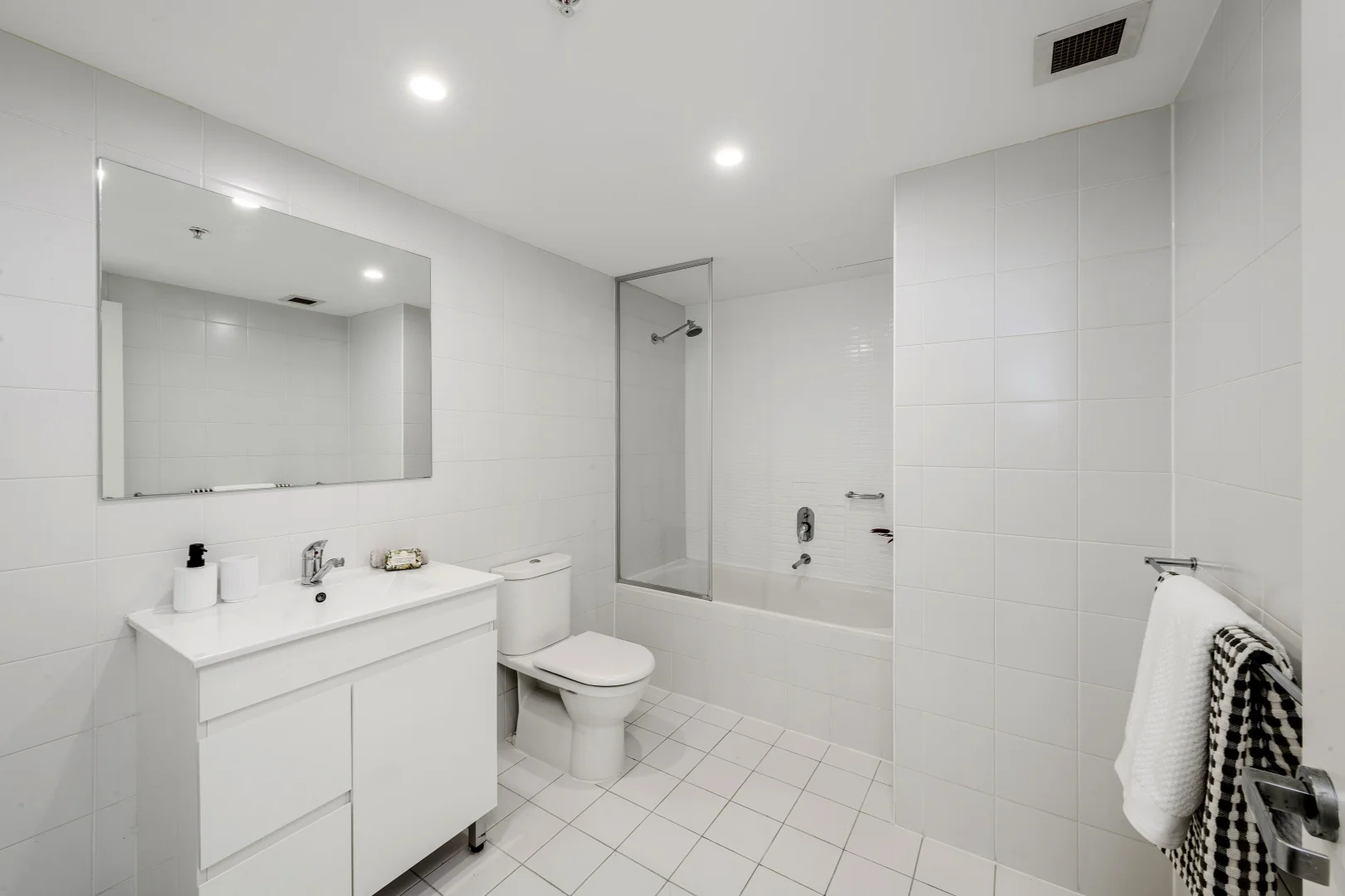 Additional image 10 of 903/35A Arncliffe Street, Wolli Creek NSW 2205