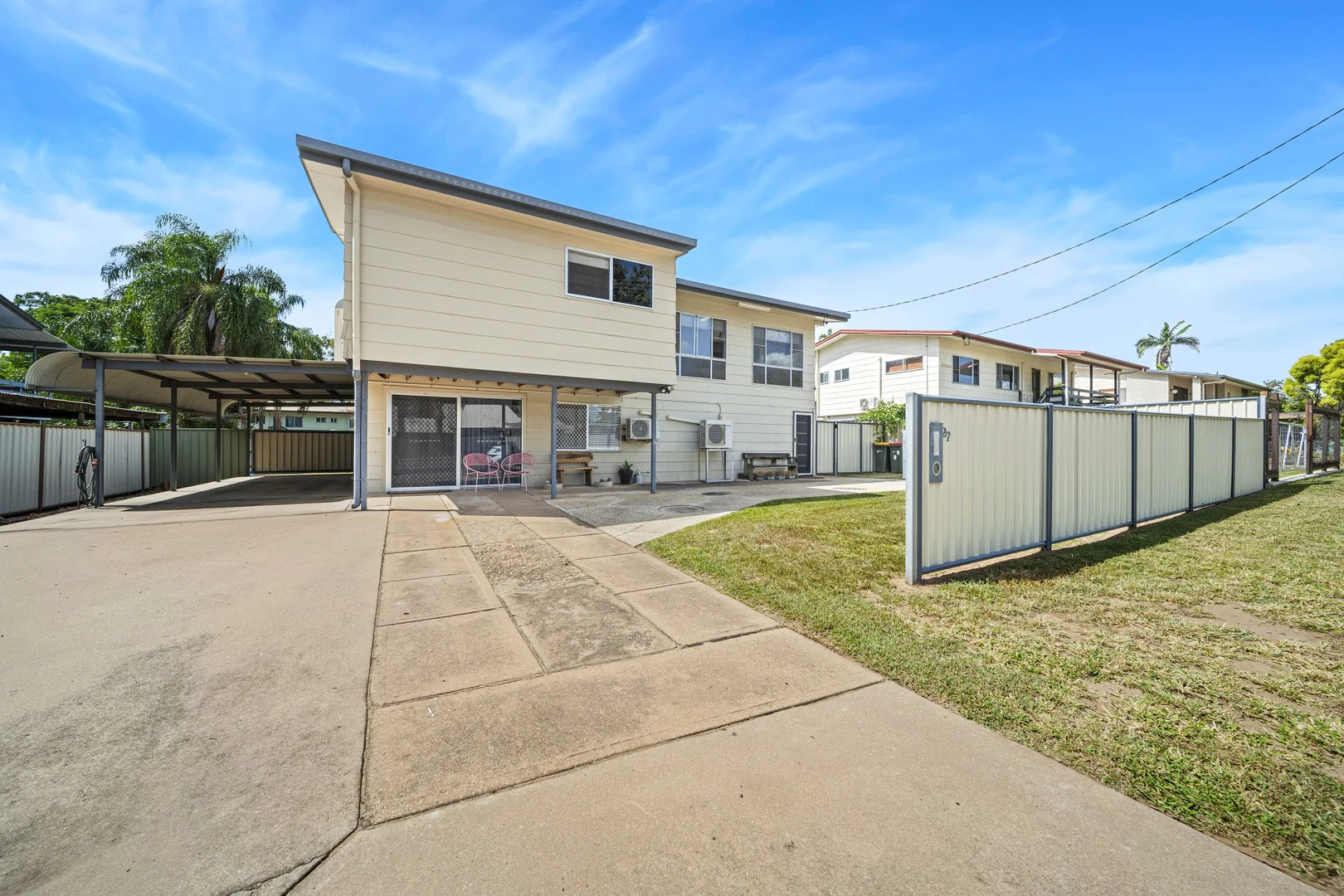 27 Egan Street, Emerald QLD 4720