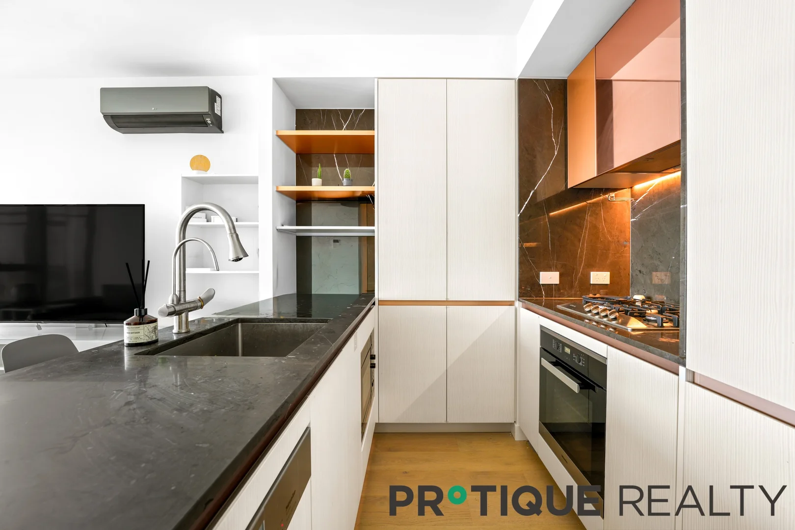 Additional image 3 of 7102/228 La Trobe Street, Melbourne VIC 3000