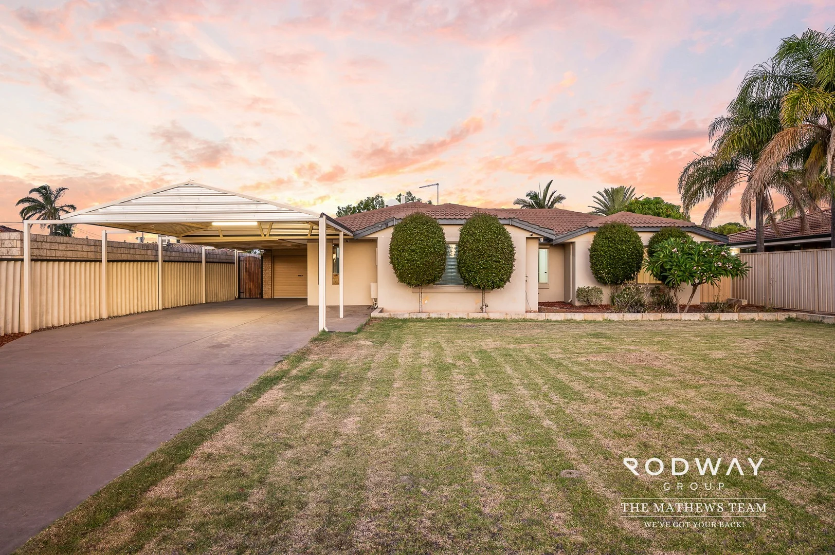 4 Fortunella Grove, Seville Grove WA 6112