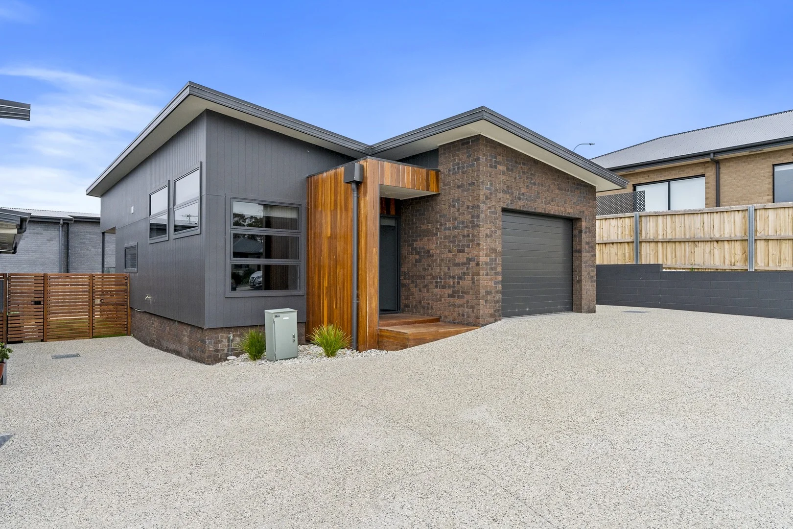 1/1 Dominique Way, Rokeby TAS 7019