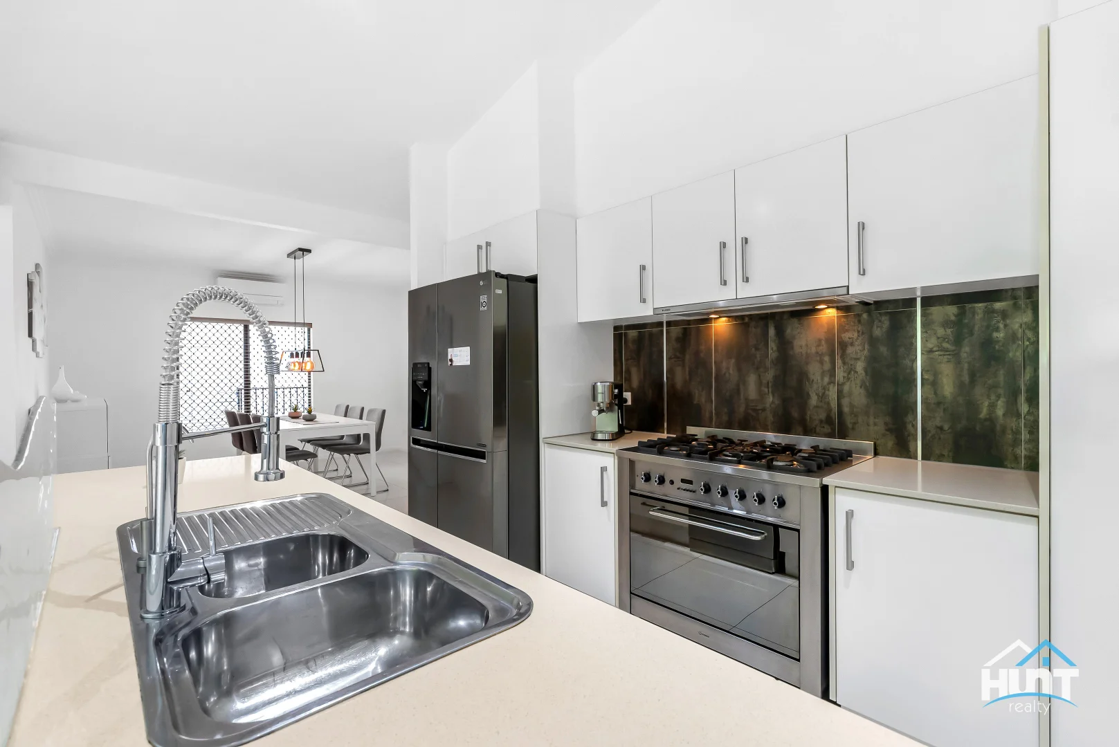 Additional image 4 of 16 Conway Close, Bentley Park QLD 4869