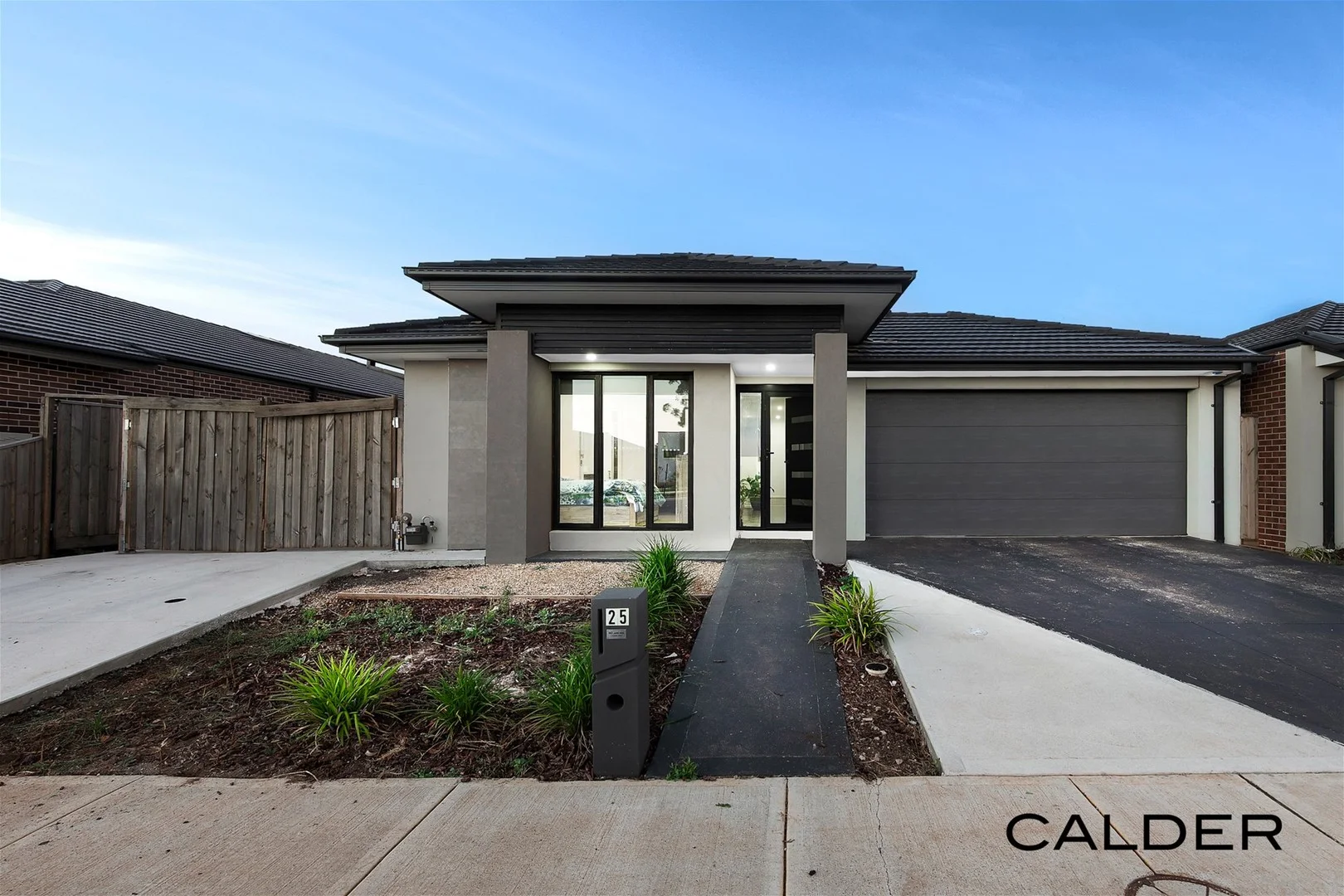 25 Maradona Boulevard, Deanside VIC 3336