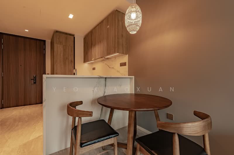 32 Leedon Heights photo 4