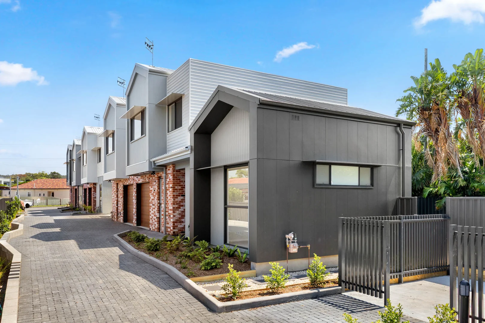 Additional image 2 of 1-8/100 St James Road, New Lambton NSW 2305