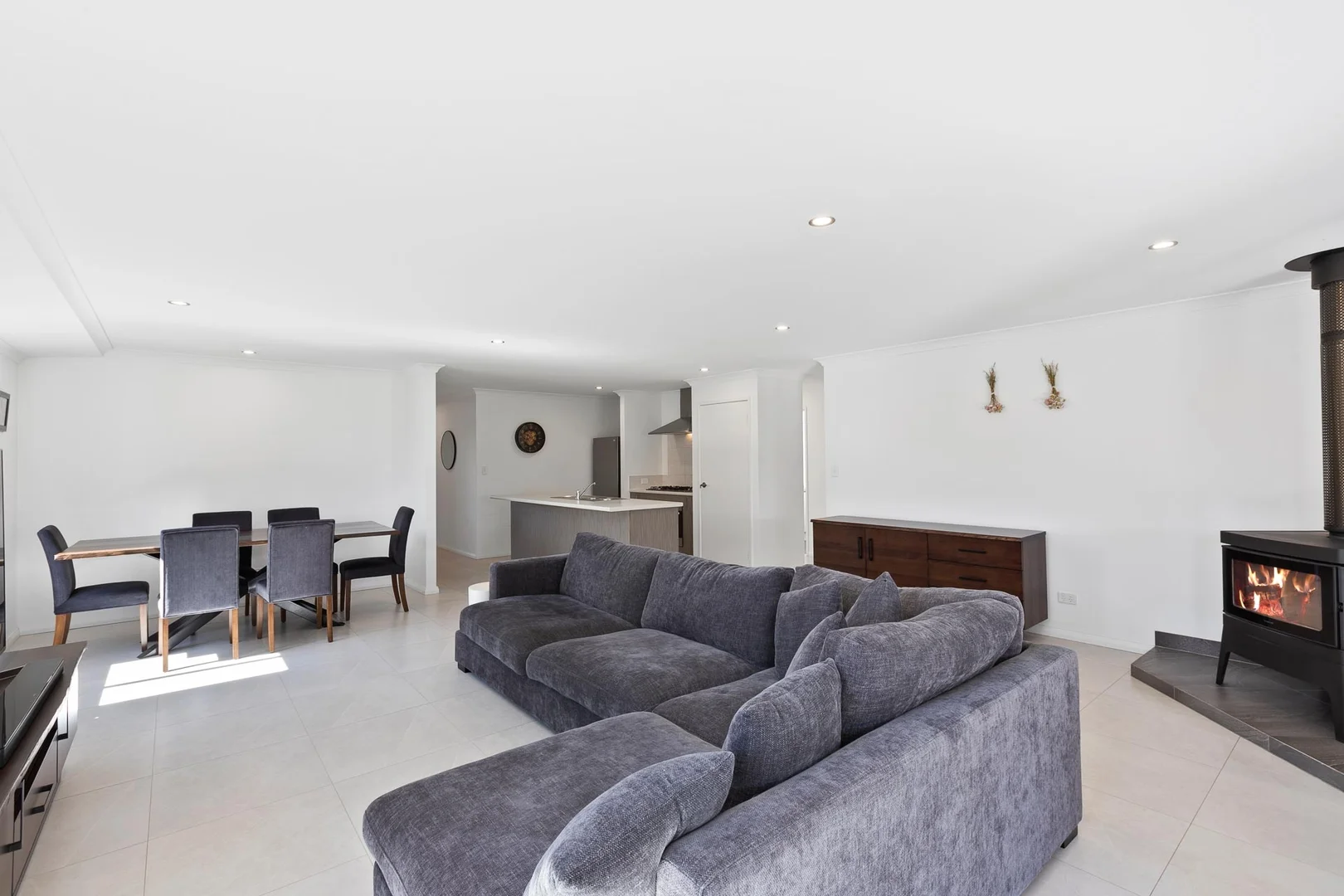Additional image 10 of 129 Moorpark Avenue, Yanchep WA 6035