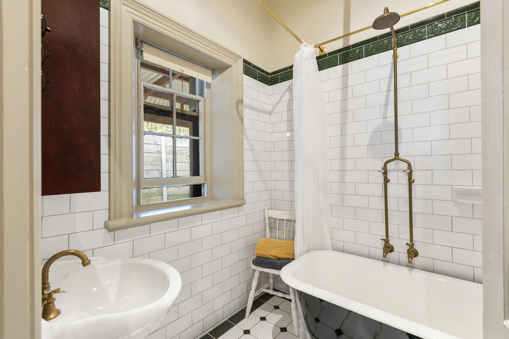 Additional image 9 of 2 Elmhurst Place, Batesford VIC 3213