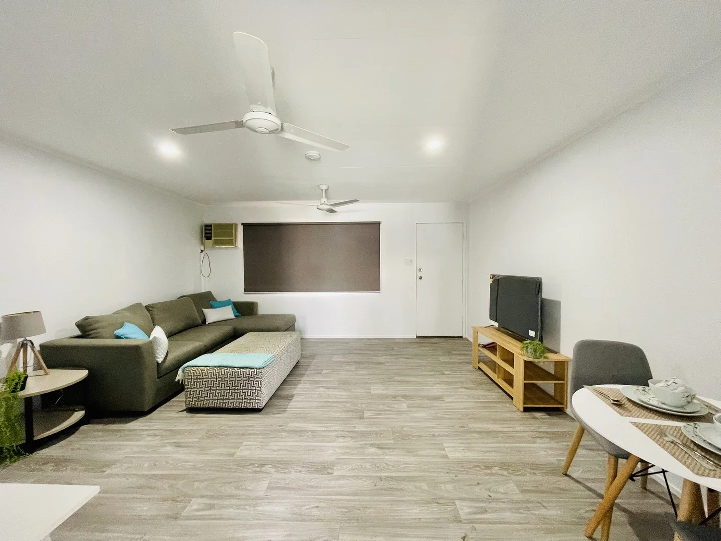 36a&b MILLS Avenue, Moranbah QLD 4744