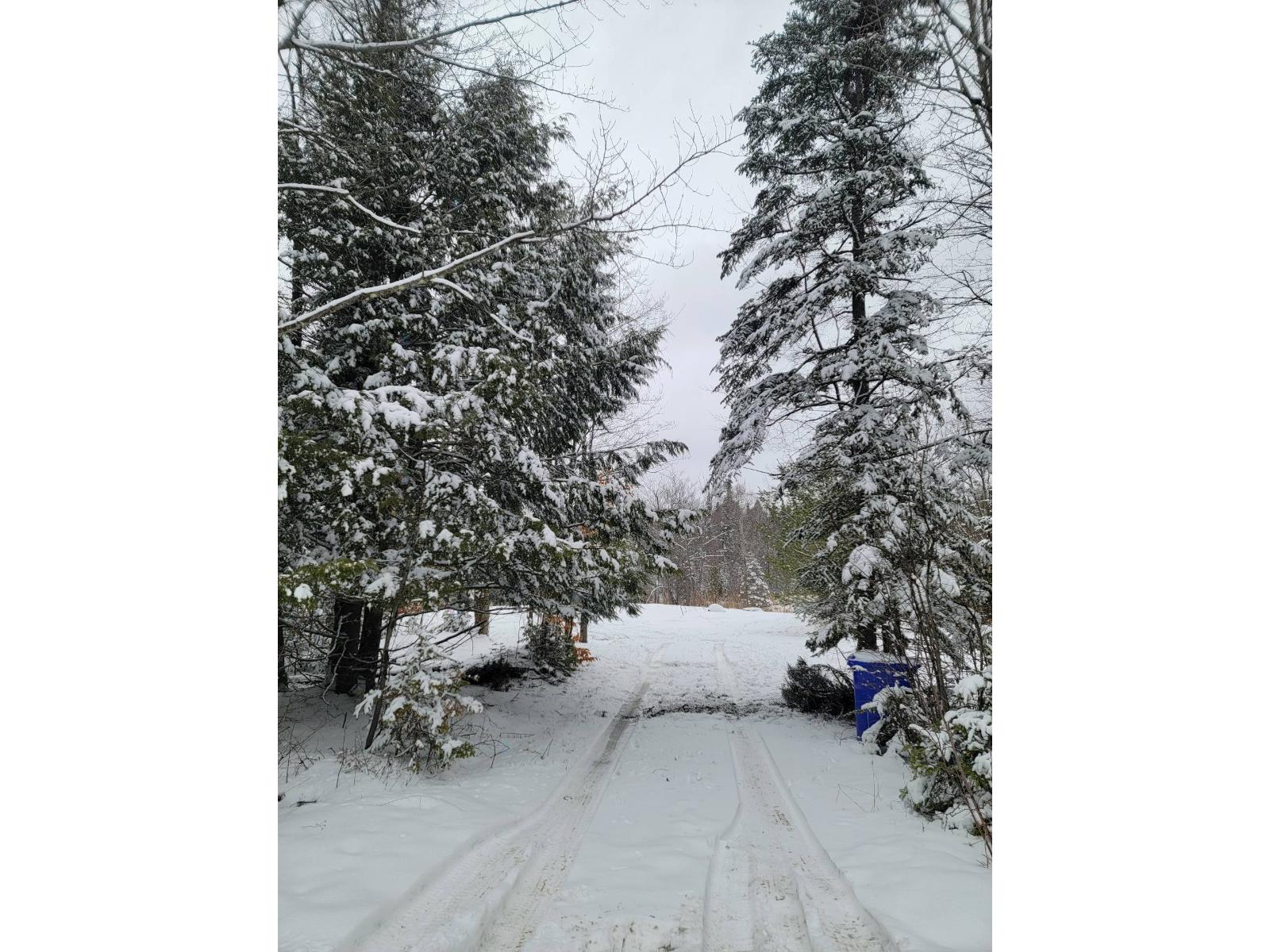 4978 Rue Jean-Saulnier