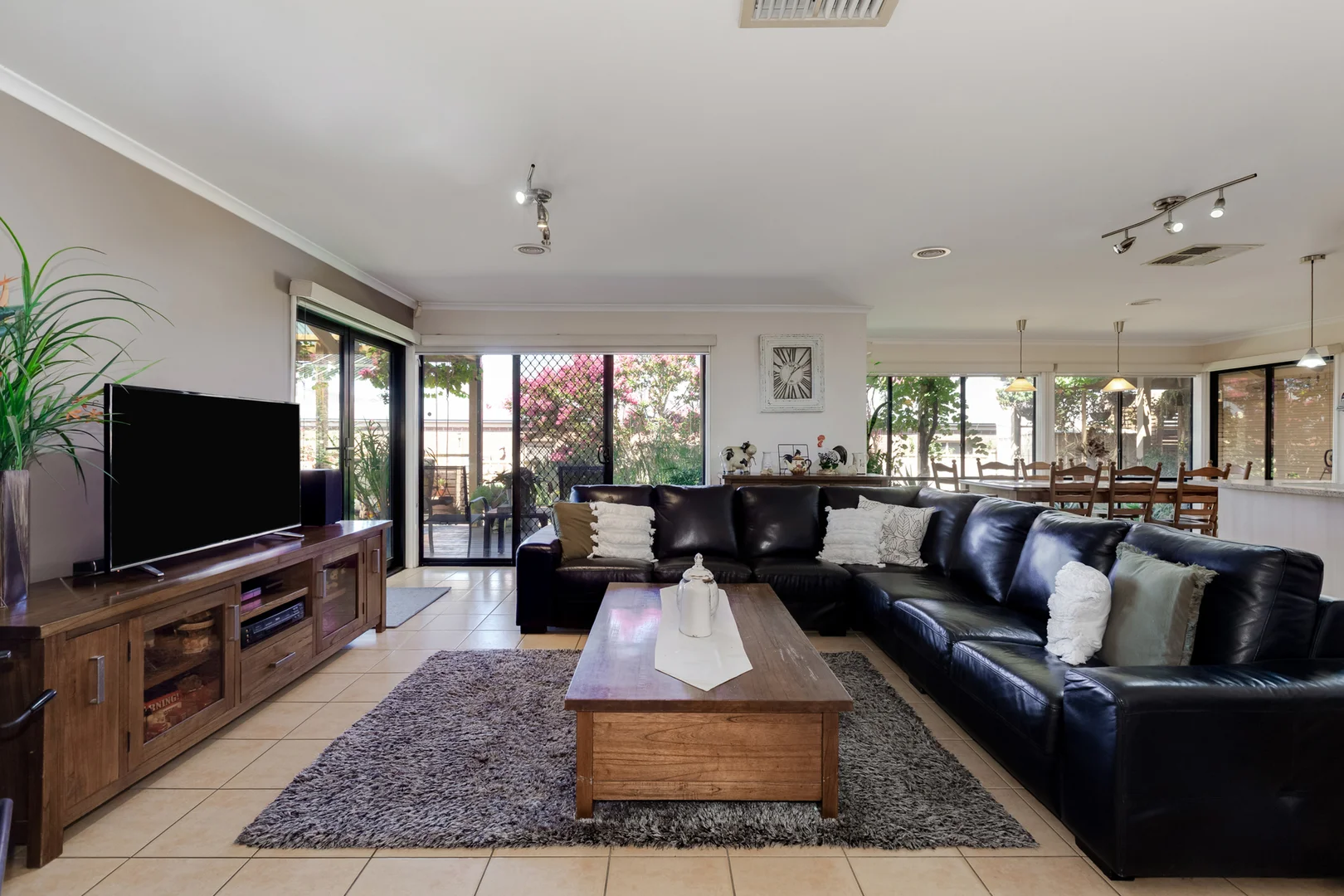 Additional image 7 of 113 Roulston Way, Wallan VIC 3756