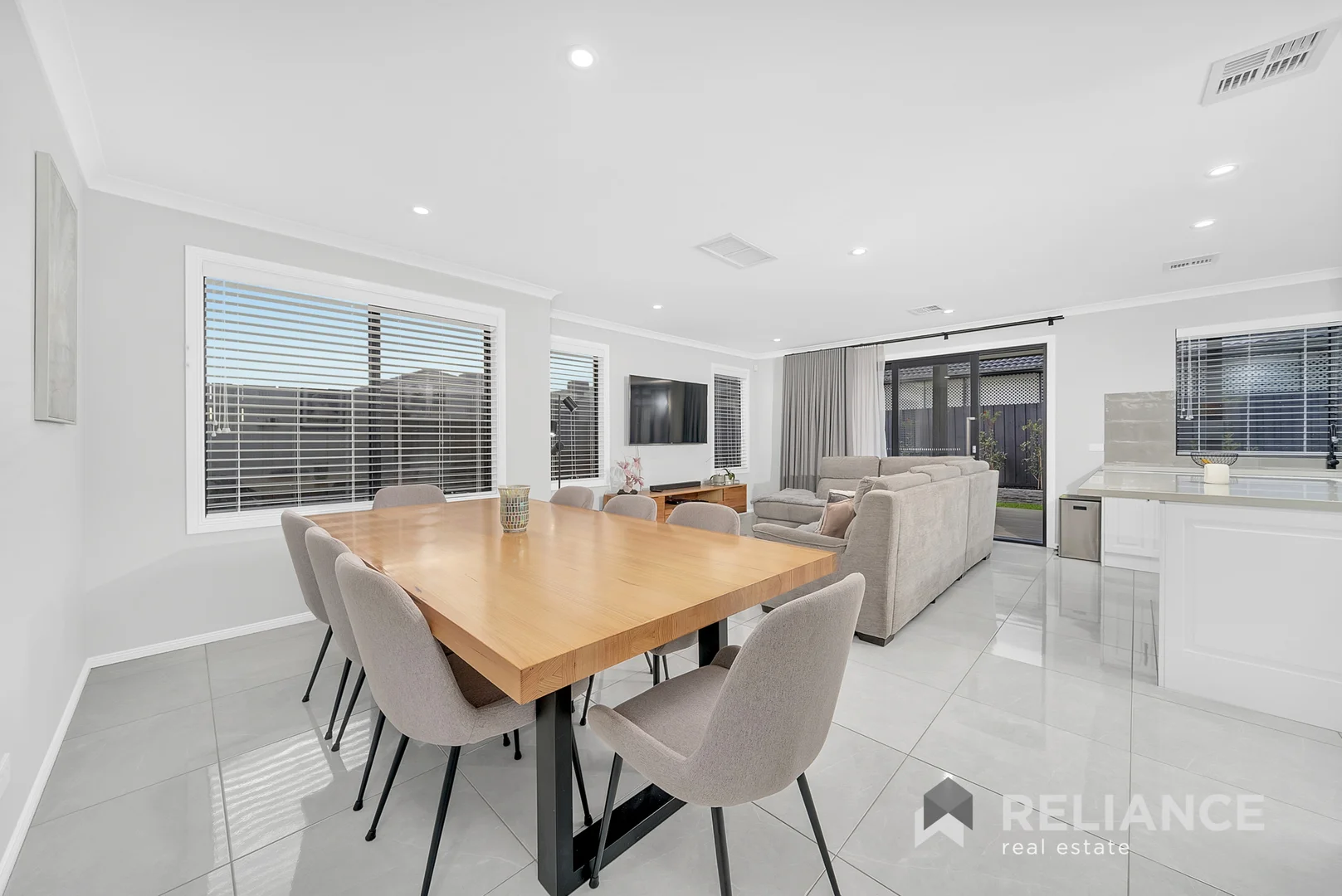 Additional image 7 of 40 Obsidian Avenue, Tarneit VIC 3029