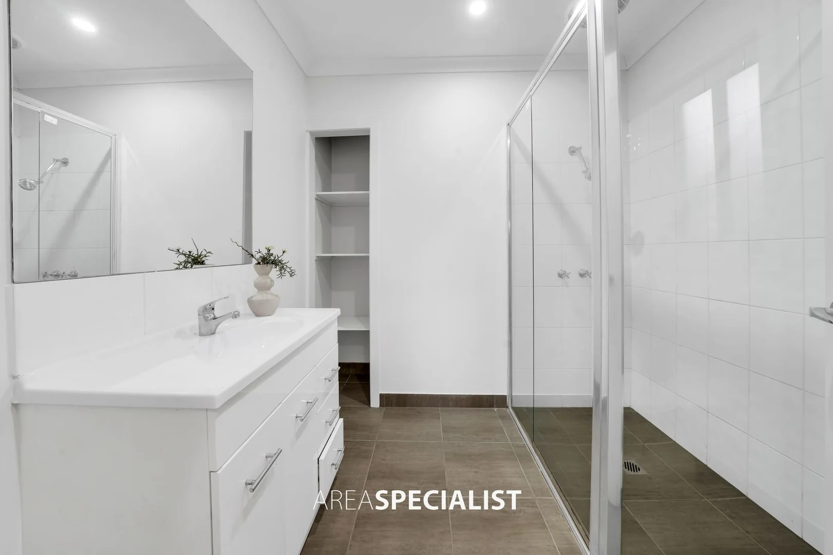 Additional image 3 of 33 John Russell Road, Cranbourne West VIC 3977