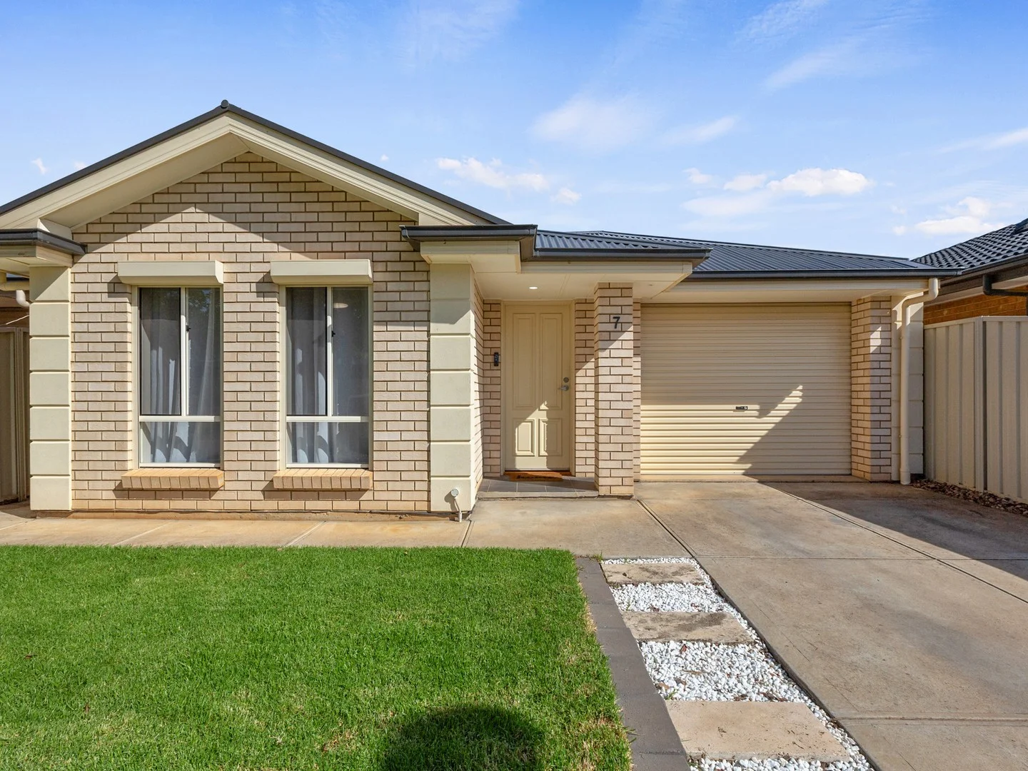 7 Costa Street, Munno Para West SA 5115