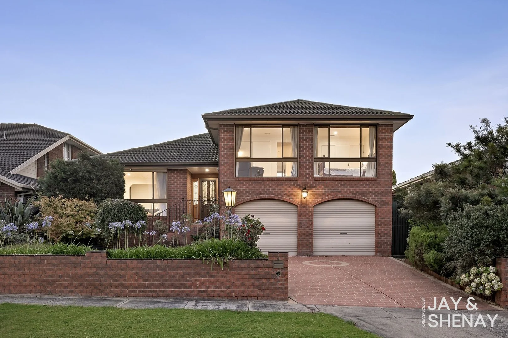18 Delmont Court, Endeavour Hills VIC 3802