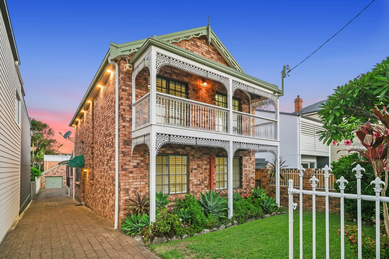 43 Corlette Street, Cooks Hill NSW 2300