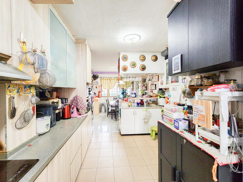 Additional image 16 of 714 Jurong West Street 71