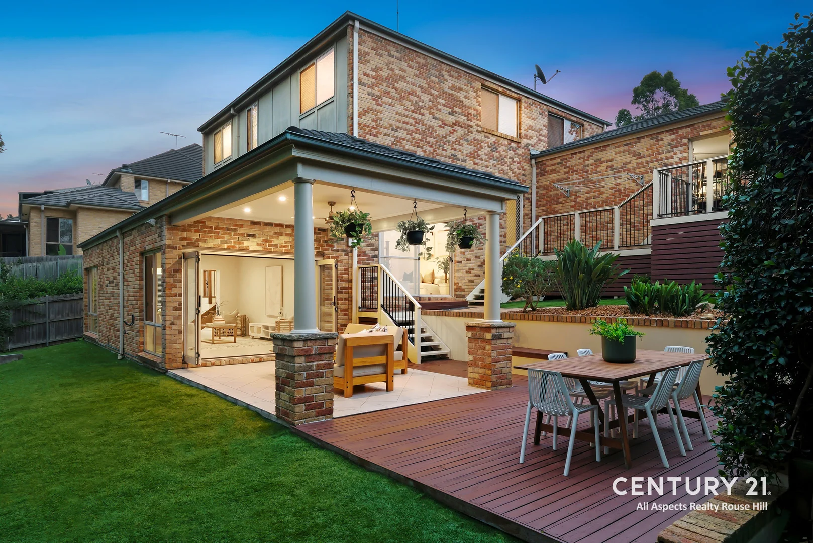 17 Dennison Close, Rouse Hill NSW 2155 photo 2
