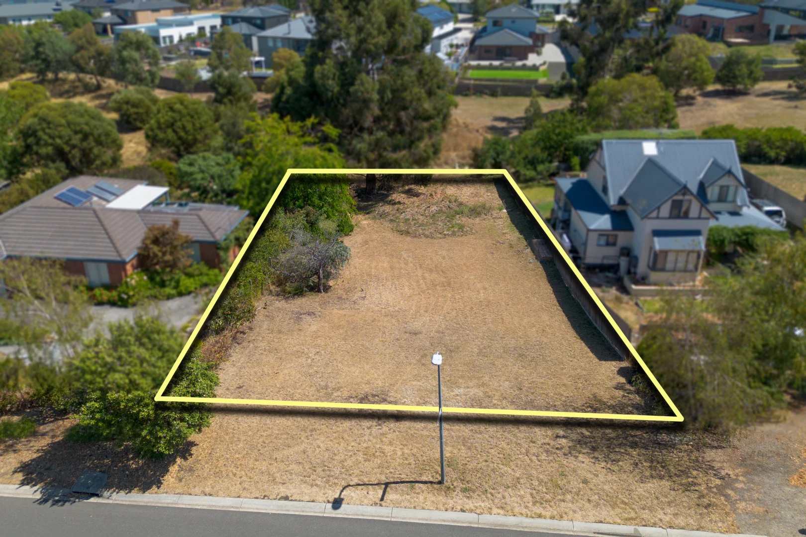 57 The Boulevard, Gisborne VIC 3437 photo 4