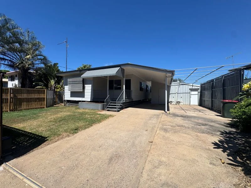 17 Barraclough Crescent, Moranbah QLD 4744