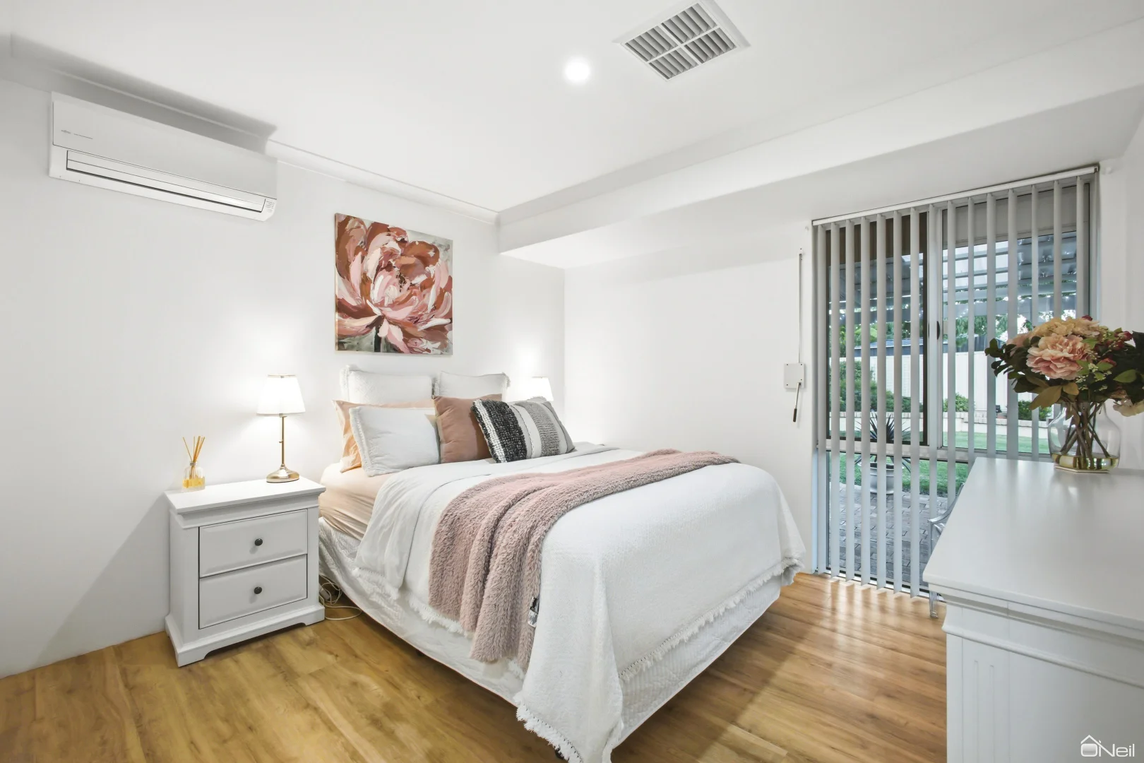Additional image 7 of 2 Chisholm Circle, Seville Grove WA 6112