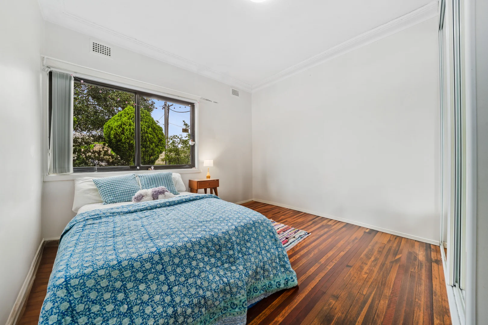 Additional image 4 of 15 & 15a Epping Close, Cambridge Park NSW 2747