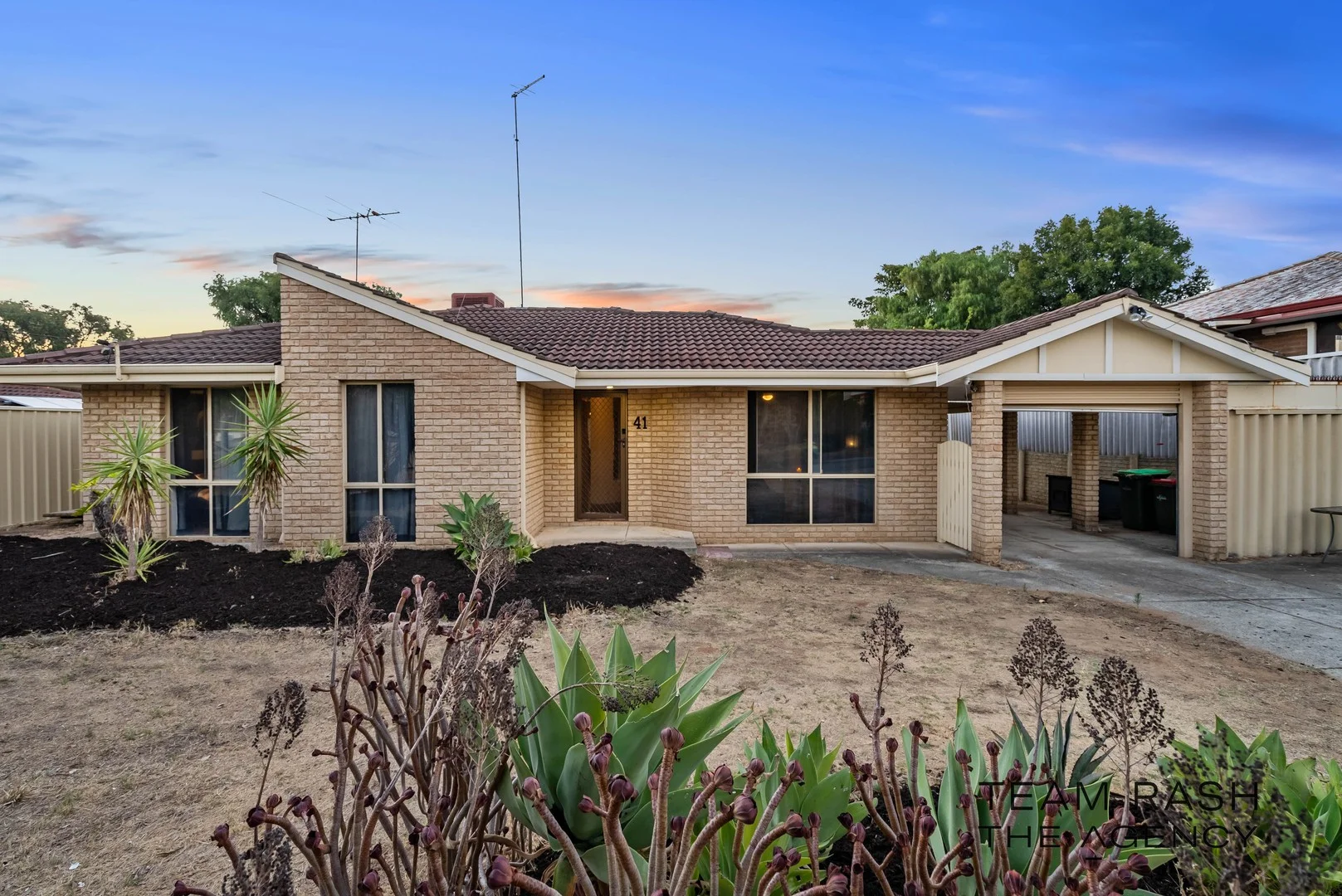 41 Skottowe Parkway, Parmelia WA 6167