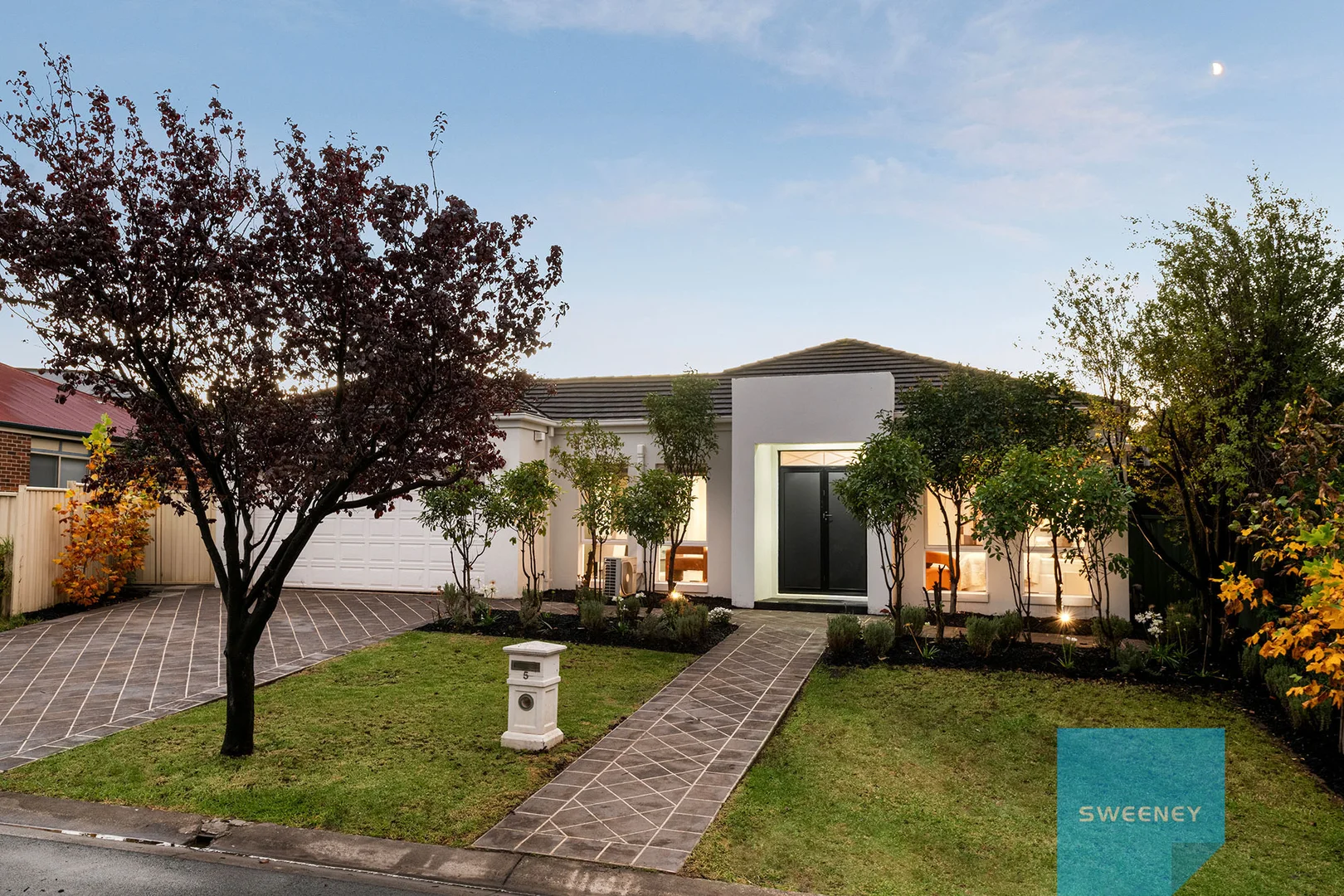 Additional image 30 of 5 Sidney Place, Caroline Springs VIC 3023
