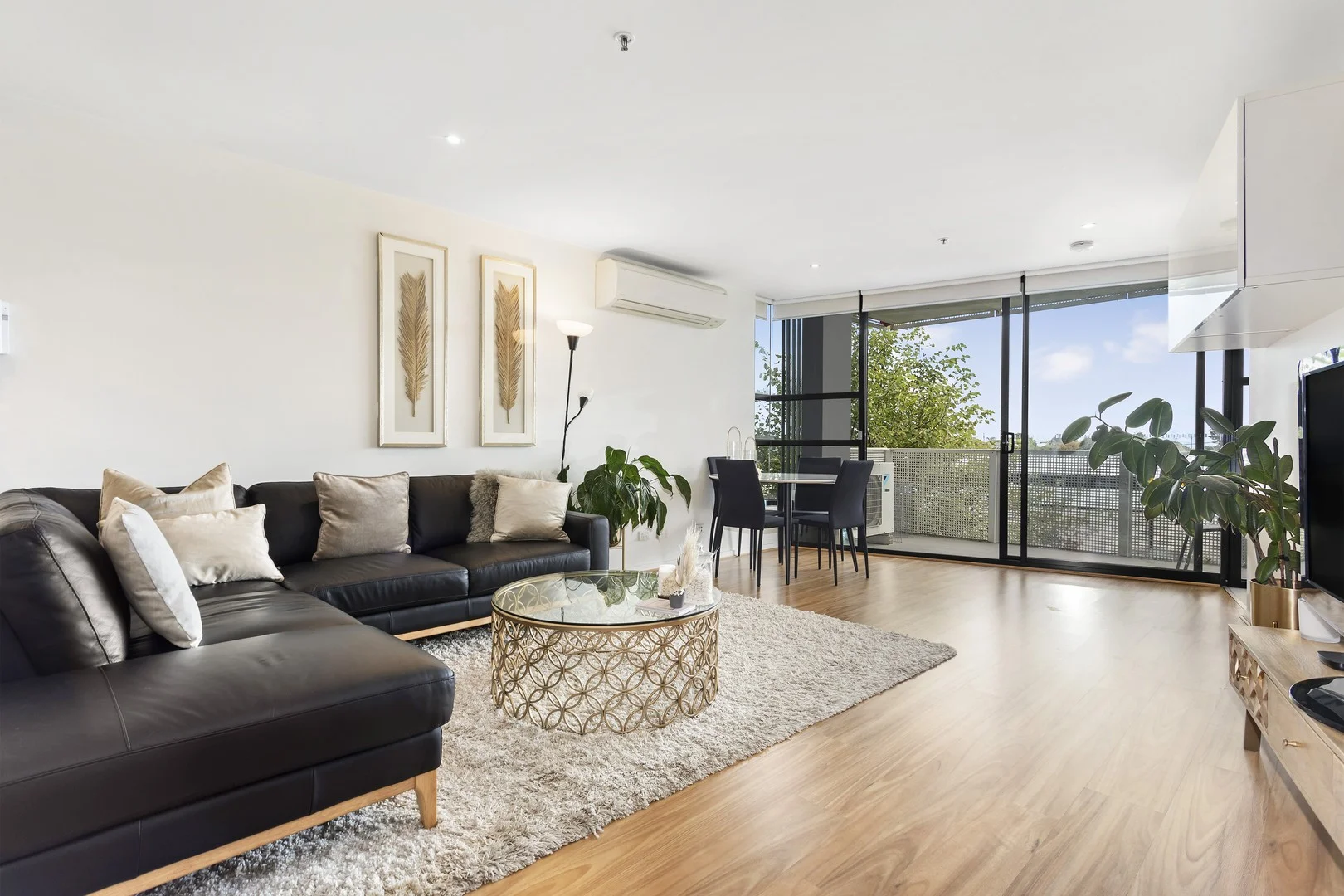 104/175 Kangaroo Road, Hughesdale VIC 3166