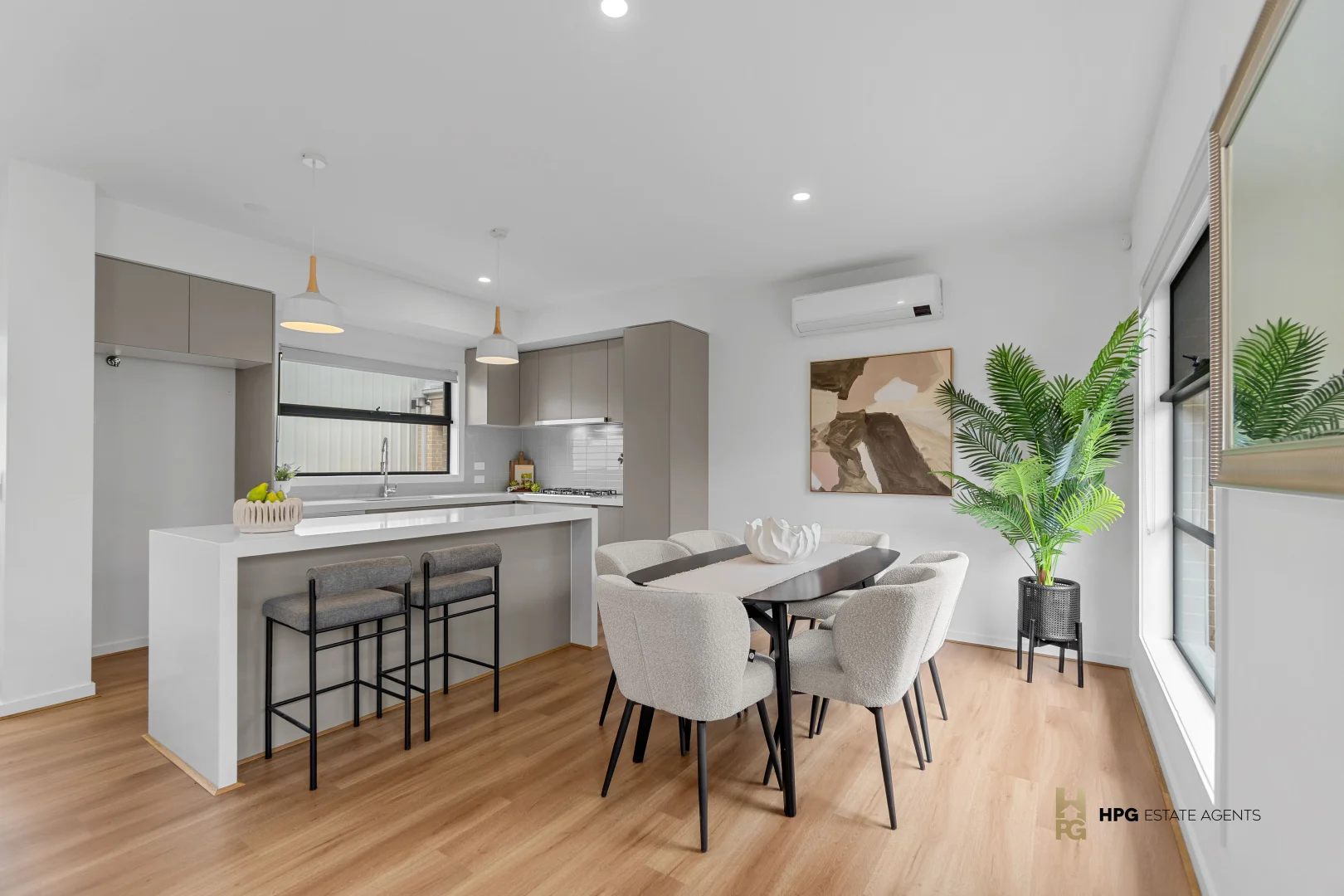 Additional image 3 of 2/33 Eumarella Street, Tullamarine VIC 3043