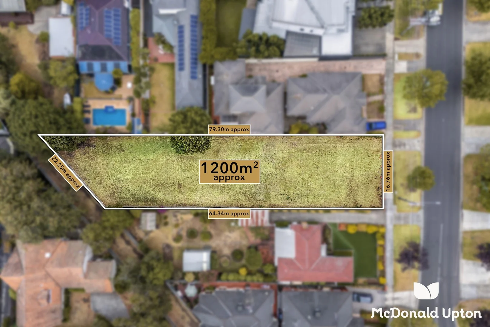 66 Carnarvon Road, Strathmore VIC 3041