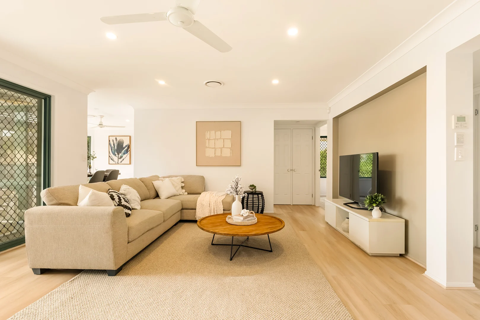 Additional image 2 of 55 Michelangelo Crescent, Mackenzie QLD 4156