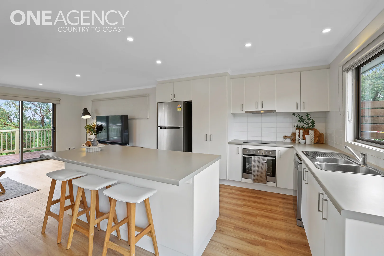 53 Red Rocks Road, Cowes VIC 3922 photo 4