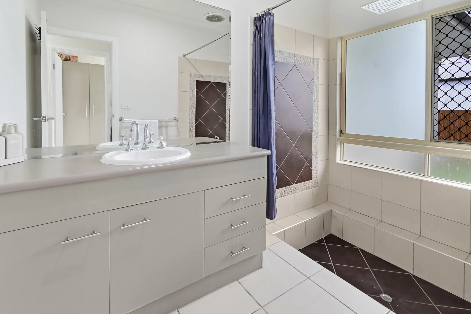 Additional image 10 of 7 RED GUM CLOSE, Mount Sheridan QLD 4868