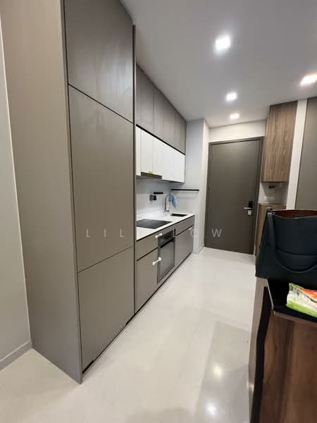 75 Jalan Loyang Besar
