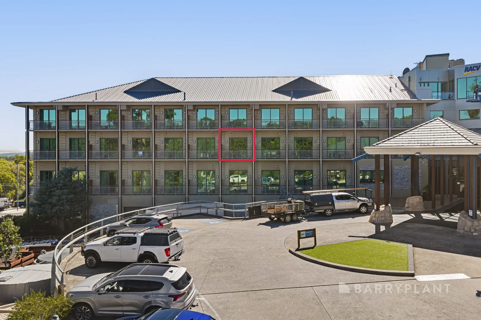 235 and 13/1500 Midland Highway, Creswick VIC 3363