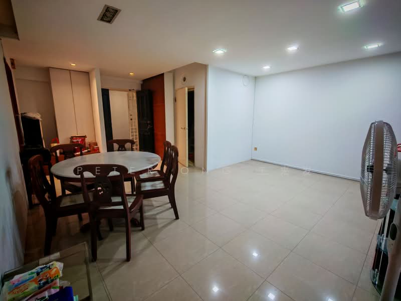 978D Buangkok Crescent photo 3