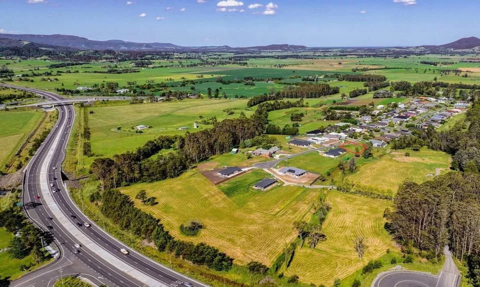 Additional image 4 of 53 Emerald Drive, Meroo Meadow NSW 2540