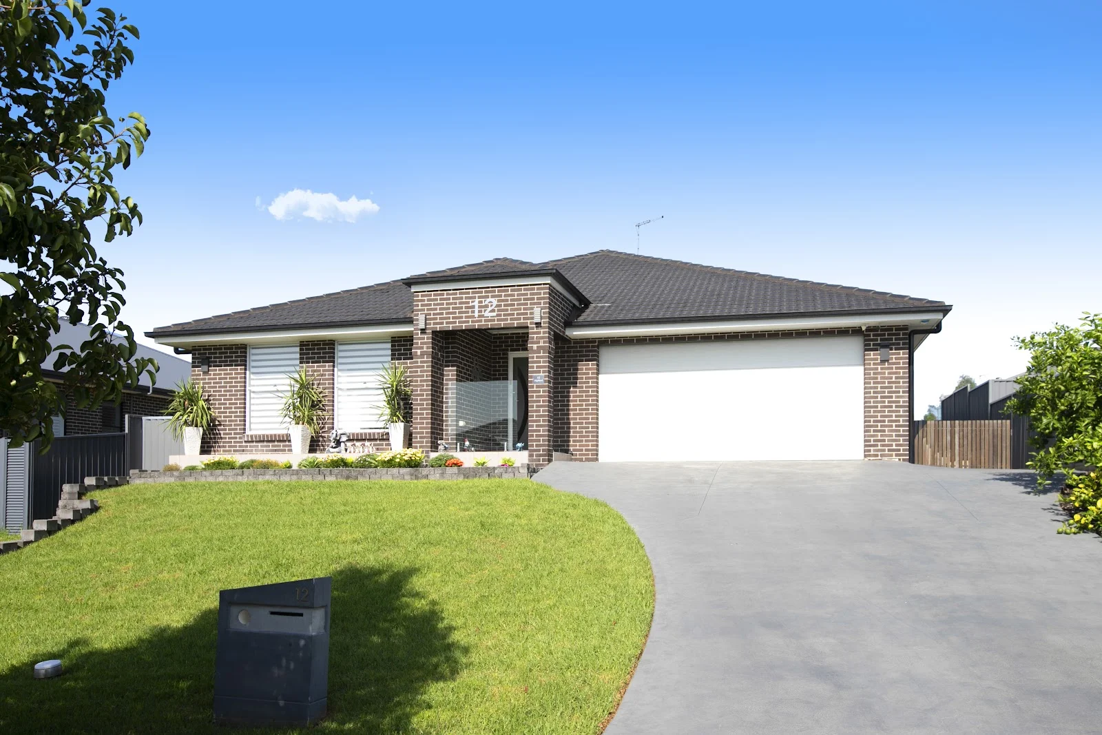 12 Highland Crescent, Thirlmere NSW 2572