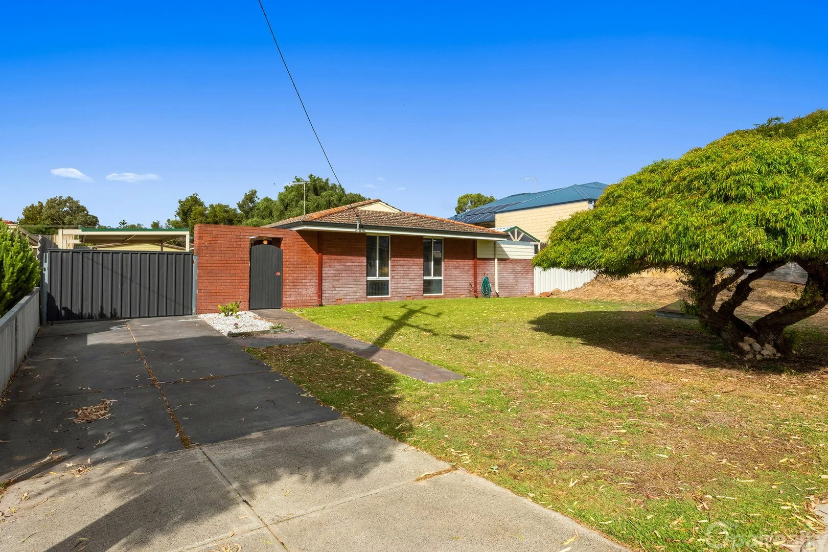12 Yanrey Street, Golden Bay WA 6174