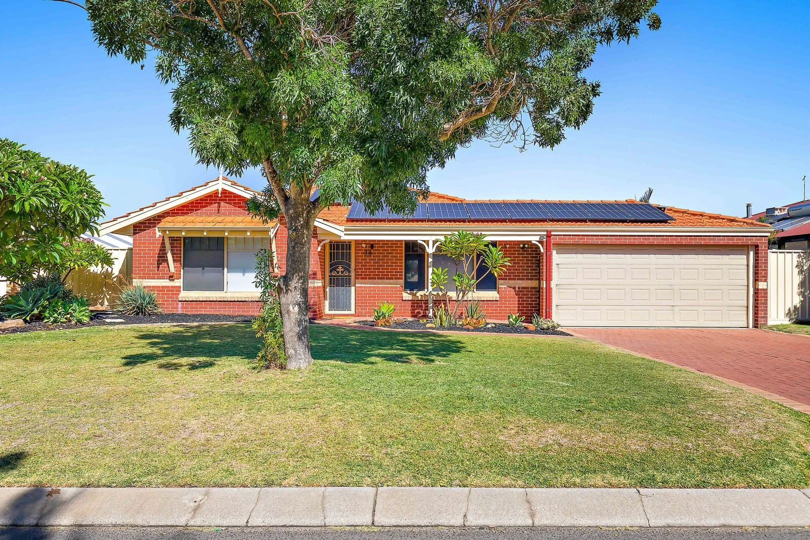 38 Snow Wood Avenue, Ellenbrook WA 6069