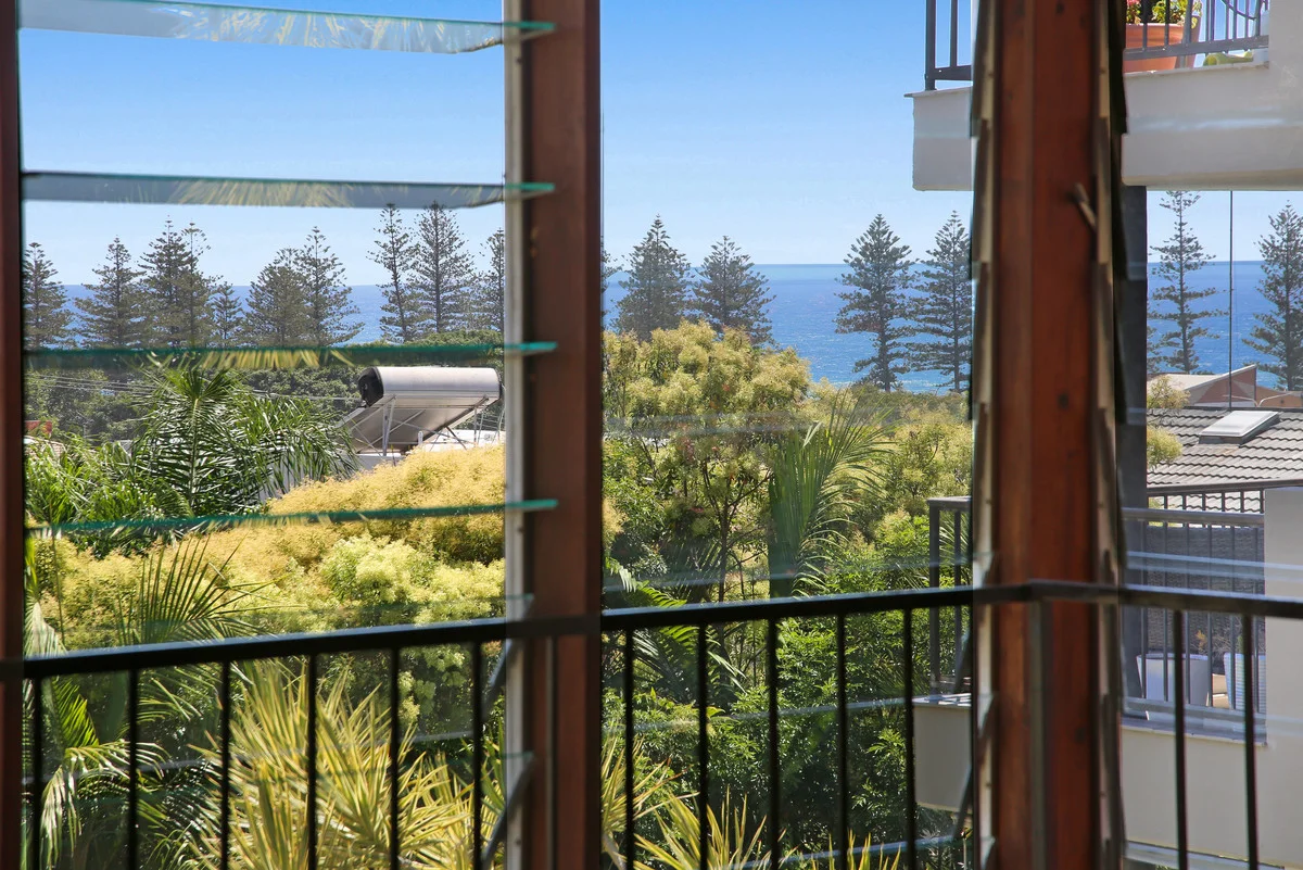 Additional image 3 of 23 Hill Avenue, Burleigh Heads QLD 4220