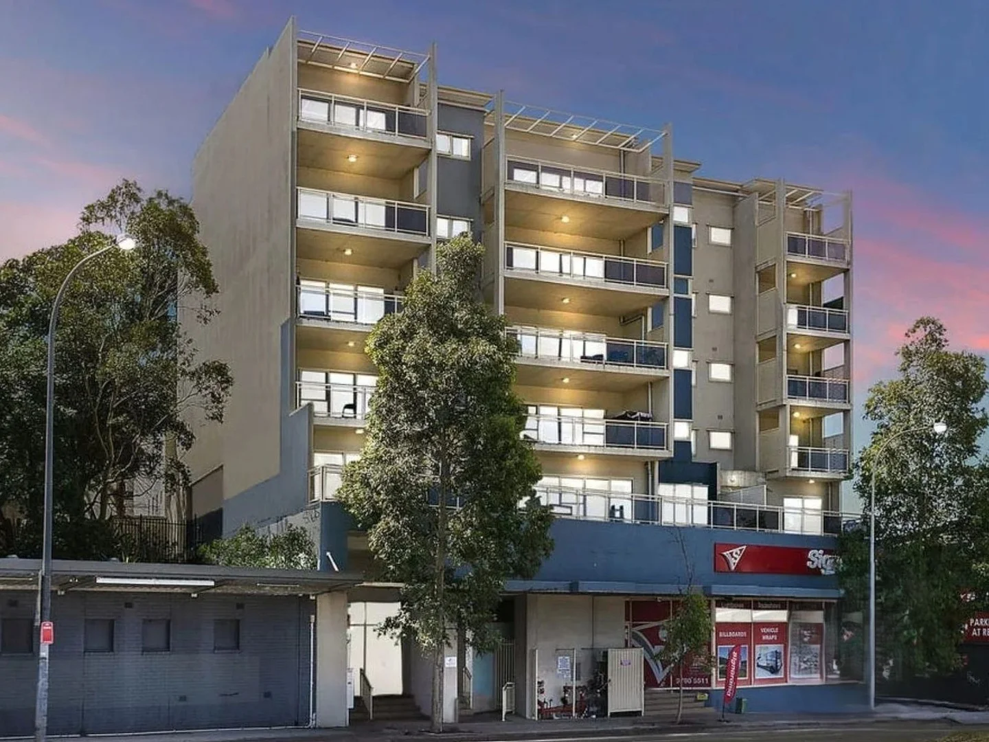 A503/580 hume highway, Yagoona NSW 2199