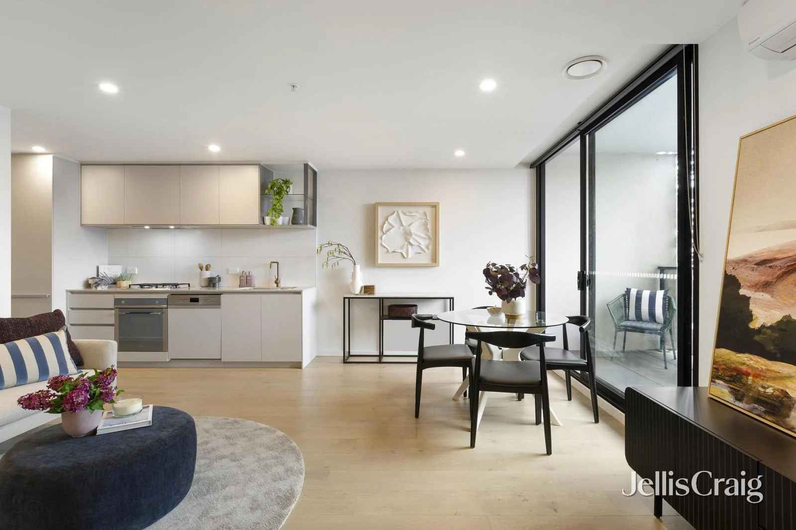 Additional image 2 of 207/5 Beavers Road, Northcote VIC 3070