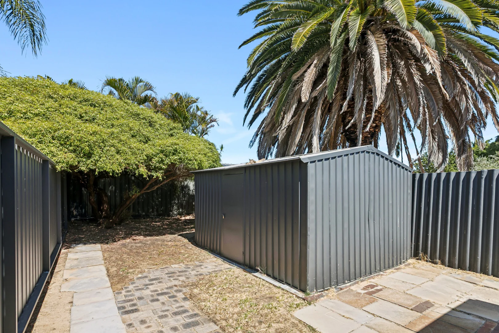 Additional image 27 of 52 Shillington Way, Thornlie WA 6108
