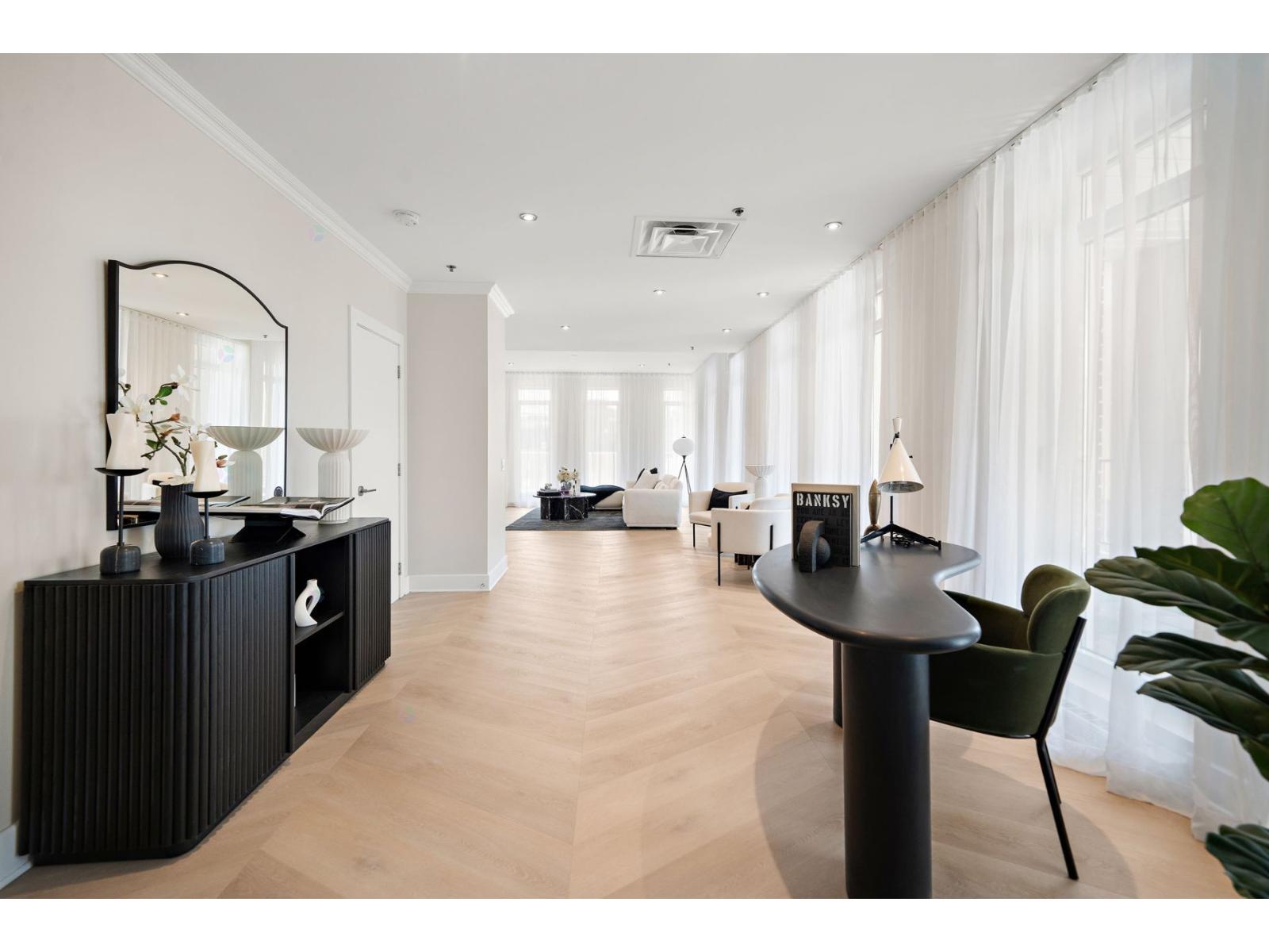 2015 Rue de la Montagne