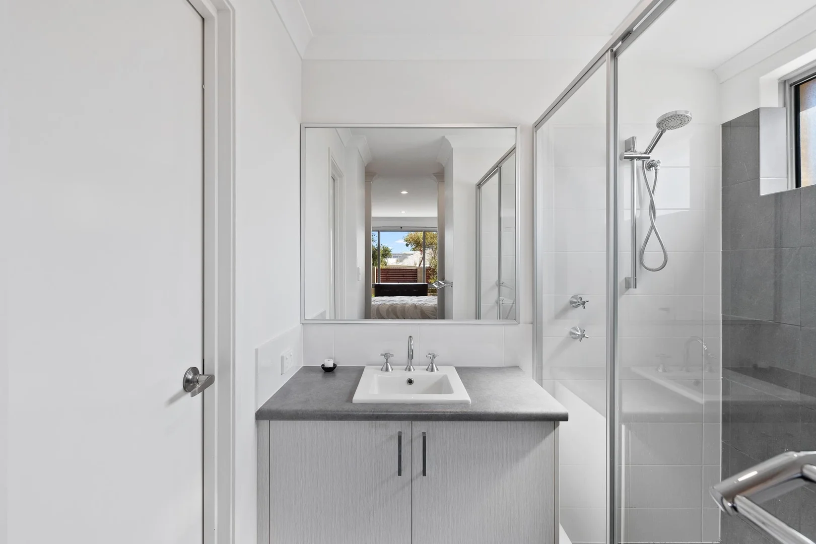 Additional image 18 of 129 Moorpark Avenue, Yanchep WA 6035