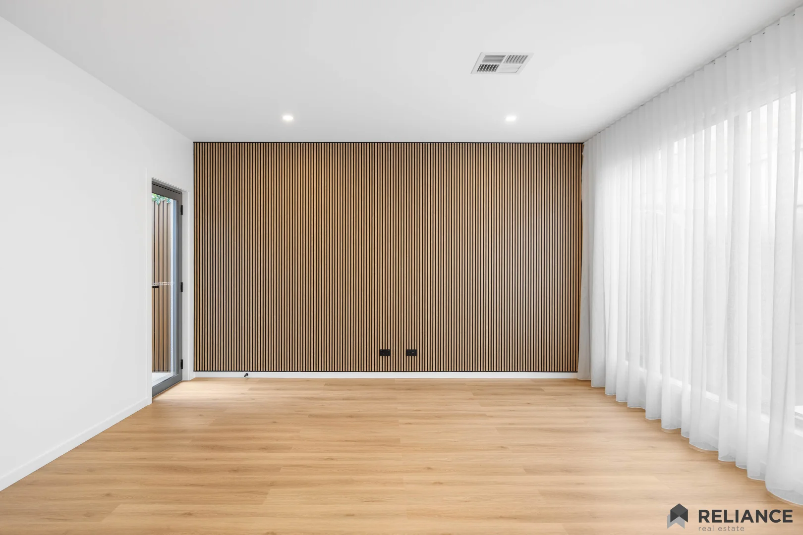 Additional image 3 of 33 Mullins Way, Sunbury VIC 3429